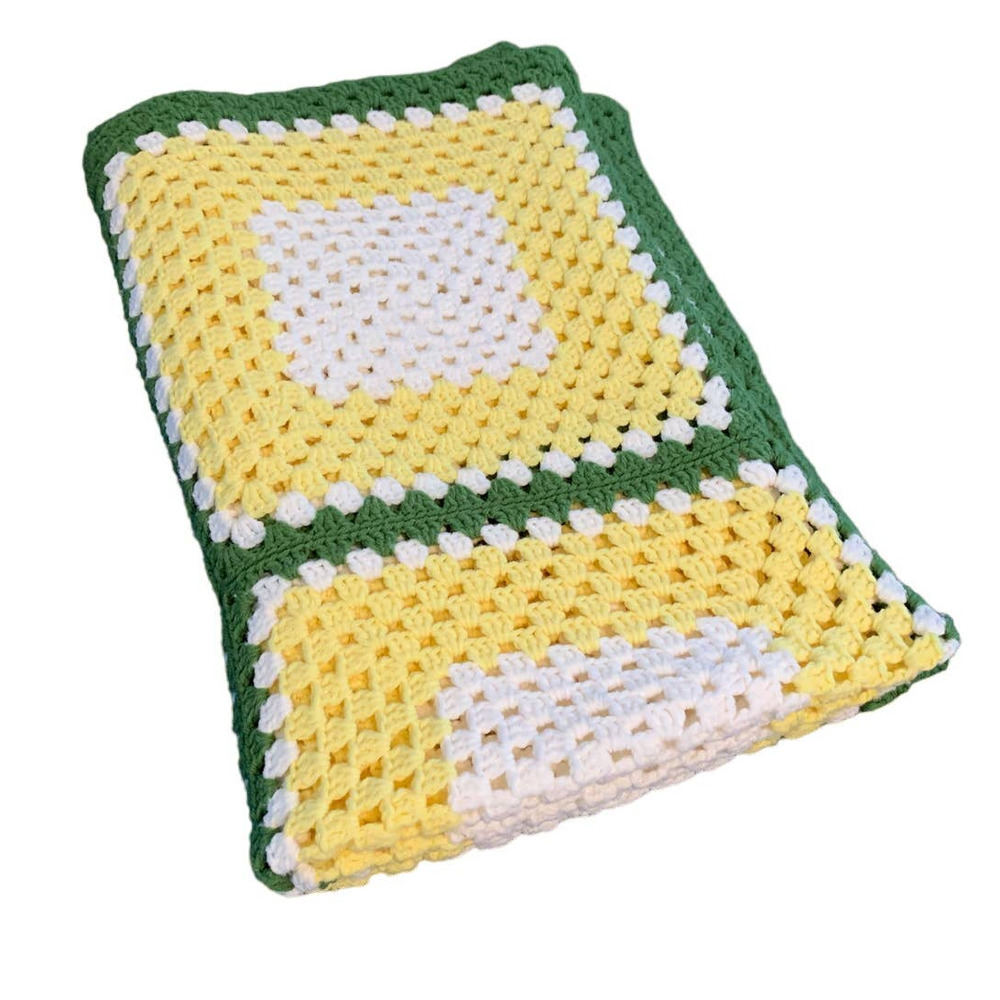 Vintage Granny Square Crochet Throw 43" x 63" Lap Blanket Green Yellow White